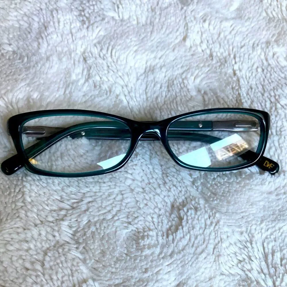 DVF emerald green shades rectangular glasses frame